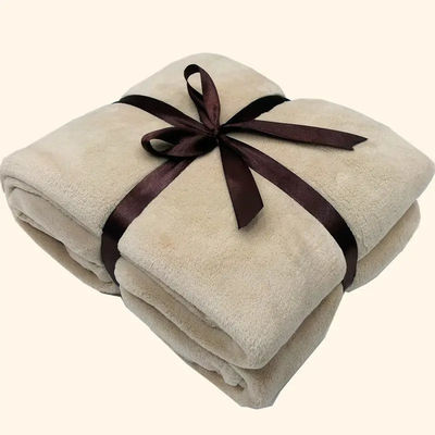 Blijf comfortabel en warm met onze extra dikke polyester-koralen vlies deken voor alle seizoenen