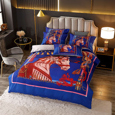 Home Luxe beddengoed met passende gordijnen en aanpasbare dekbed