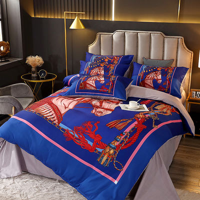 Home Luxe beddengoed met passende gordijnen en aanpasbare dekbed