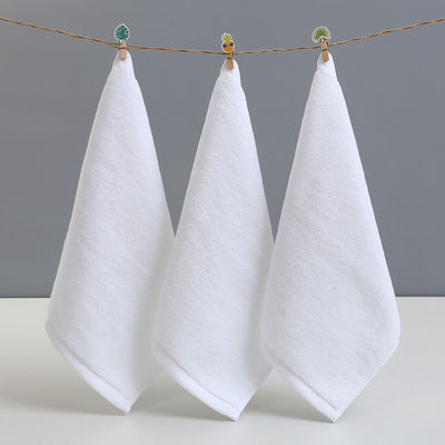 Alle leeftijdsgroepen Rechthoek 100% katoen Wit Kleine vierkant gezicht handdoek voor luxe hotel