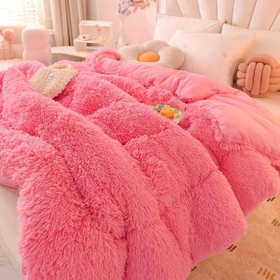 Superzacht pluisdek met kunstmatig fluweel en 100% polyester met roze beddengoed