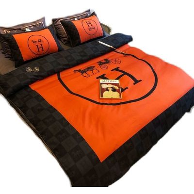 4-in-1 Wit King Size Bedden Set Satin Zachte als zijde Polyester Stof Dichtheid