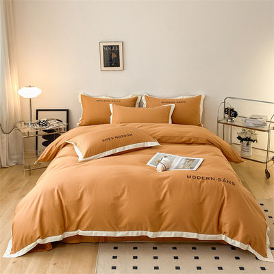 Reactief drukken Luxe beddengoed in oranje kleur voor maat Utopia beddengoed set