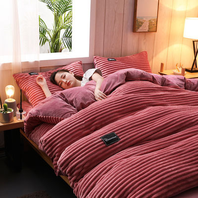 128x70 Stofdichtheid Flannel Velvet Vlee Bedden Set voor Queen / King Grootte in de winter