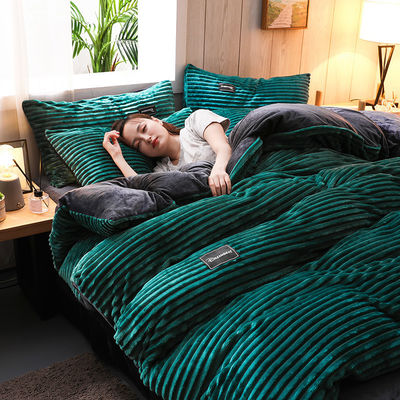 128x70 Stofdichtheid Flannel Velvet Vlee Bedden Set voor Queen / King Grootte in de winter
