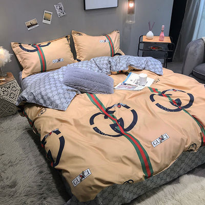 Eenvoudige 4pcs cartoon polyester beddengoed set voor tweeling dubbele koningin king size bedden