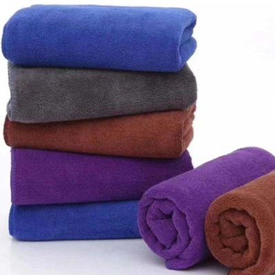85% polyester 15% polyamide maat en logo Microfiber stof baddoek voor hotel