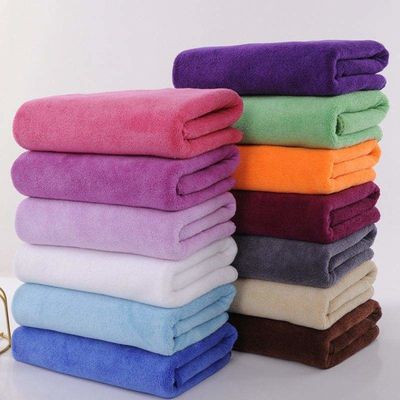 85% polyester 15% polyamide maat en logo Microfiber stof baddoek voor hotel