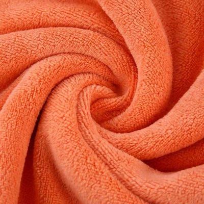 85% polyester 15% polyamide maat en logo Microfiber stof baddoek voor hotel