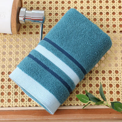 Ervaar luxe met onze zachte en absorberende gezichtsdoekjes met hotellogo