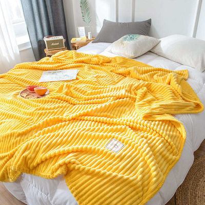 All-Season Green Coral Fleece Throw Blanket voor kantoor dutje Ja Gepersonaliseerde solide kleur