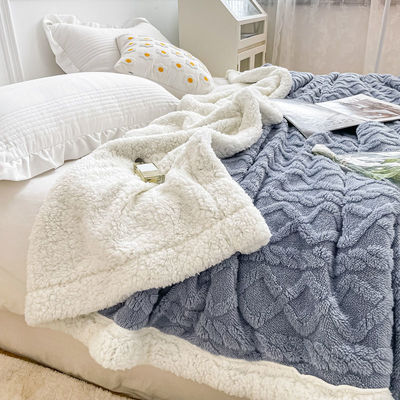 Eenvoudige stijl Polar Vlee Blanket Dubbelzijdig Lam Kasjmier Plaid voor winternachten