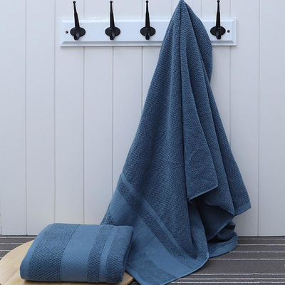 Grote strandhanddoek gemaakt van duurzaam katoen perfect voor thuis hotel en spa nu