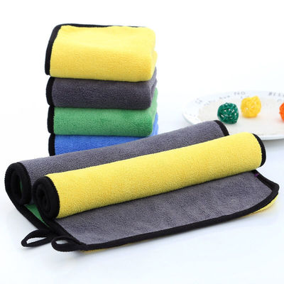 Dagelijkse niet-vervaagende microfiber handdoek voor het polijsten en schoonmaken van auto's