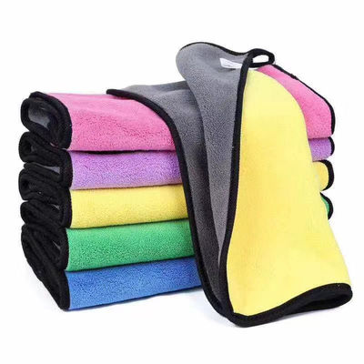 Dagelijkse niet-vervaagende microfiber handdoek voor het polijsten en schoonmaken van auto's