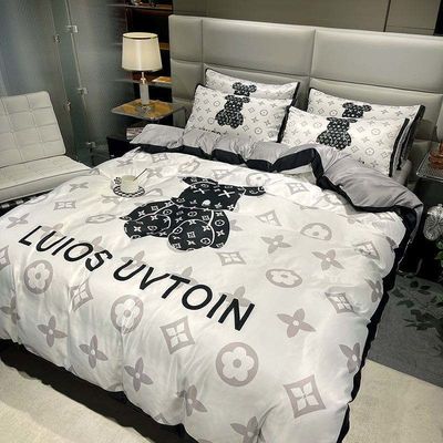 Queen-Size gepoetste katoenen 4-in-1 beddengoed Set De ultieme keuze voor een trendy slaapkamer