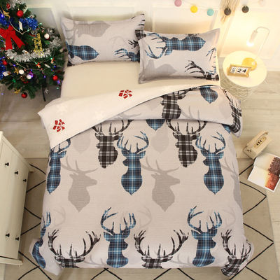 Custom Stoffen Dichtheid Winter Feestelijk Bed Bed Bed Comforter Sets voor thuis Kerstmis 4pc Set