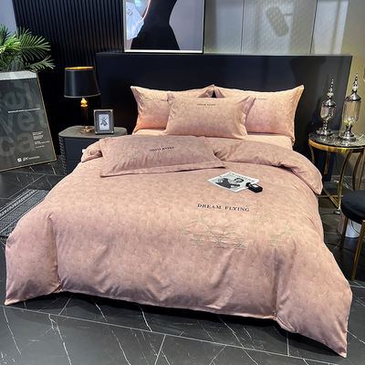 Verander uw babyhuis in een luxe toevluchtsoord met Egyptische katoenen beddengoed sets